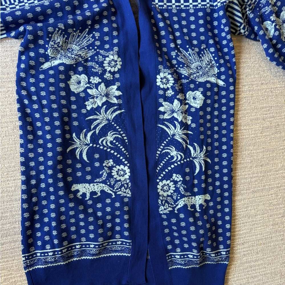 NWT Farm Rio x Anthropologie Printed Cardigan - Picture 9 of 9